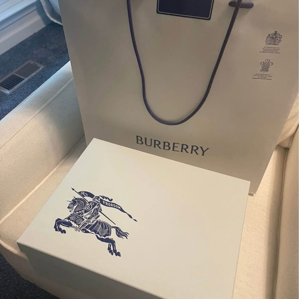 Burberry Brown Plaid Shoulder Bag - Picture 5 of 9